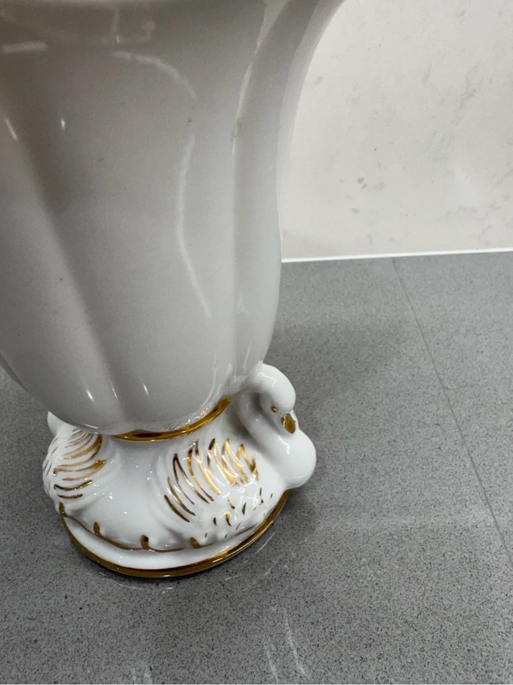 Pair (2) Vintage Gold Castle White Porcelain Double Swan Vase,made in Japan